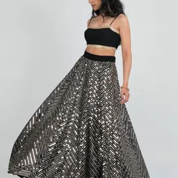Trendmalls Embroidered Sequinned Semi-Stitched Lehenga & Unstitched Blouse With Dupatta image 3