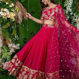 Label Shaurya Sanadhya Embroidered Sequinned Ready to Wear Lehenga & Blouse With Dupatta image 4
