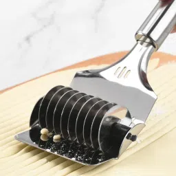 Portable Stainless Steel Noodle Cutter Slicer-13