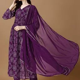 TextileNow Women Bandhani Printed Regular Kurta with Trousers & With Dupatta image 5