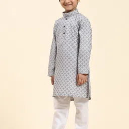 Pro-Ethic STYLE DEVELOPER Boys Checked Kurta with Pyjamas image 3