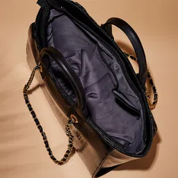 FARGO Textured Structured Shoulder Bag image 4