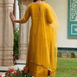 THE52 Yoke Design Sequinned Chanderi Silk A-Line Pleated Kurta With Trousers & Dupatta image 4