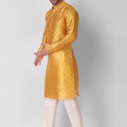 Koshin Geometric Printed Kurta With Pyjamas image 4