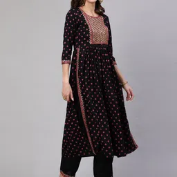 NISHABD Ethnic Motifs Printed High Slit A-Line Sequinned Kurta With Palazzos image 4