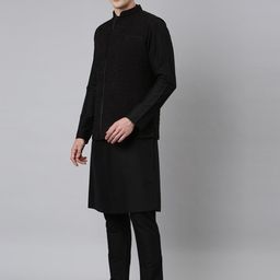 TheEthnic.Co Mandarin Collar Kurta with Pyjamas With Self Design Nehru Jacket image 4