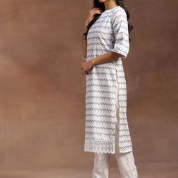 Libas Chevron Embroidered Regular Thread Work Kurta With Palazzos & Dupatta image 4