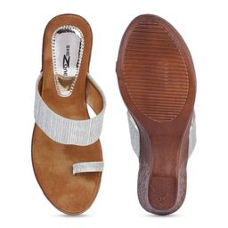 Shezone Textured Wedge Sandals image 2