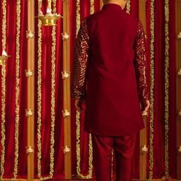 VASTRAMAY Boys Embroidered Regular Sequinned Kurta with Pyjamas image 2