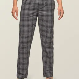 XYXX Men Super Combed Cotton Checkmate Lounge Pants XYPYJM15-image-81