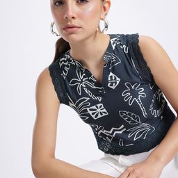 glitchez Printed Schiffli Detail Crop Top-image-17