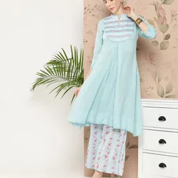 Inddus Women Floral Printed Kurta With Palazzos-picture-51