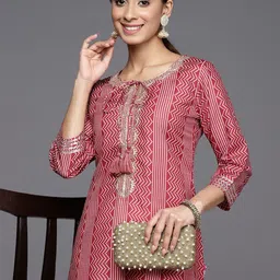 Varanga Women Red Bandhani Printed Indie Prints Kurta-image-102