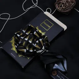 PELUCHE Men Black & Beige Beer Glass Printed Pocket Square-image-41