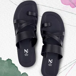 THE MADRAS TRUNK Men Black One Toe Leather Flats-image-90
