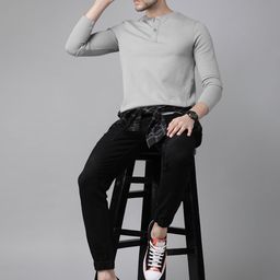 Roadster Men Grey Self-Design Henley Neck T-shirt-image-69