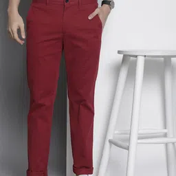 Tommy Hilfiger Men Denton Straight Fit Mid-Rise Chinos-picture-19