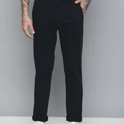Levis Men 511 Slim Fit Solid Mid-Rise Chinos-picture-10