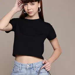Freehand by The Indian Garage Co Solid Slim Fit Crop T-shirt-picture-48