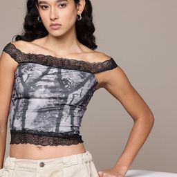 The Roadster Life Co. Abstract Print Off-Shoulder Crop Top-34