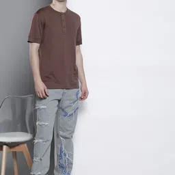 boohooMAN Men Cotton Relaxed Fit Highly Distressed Printed Jeans-image-31