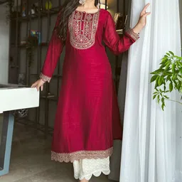Libas Women Maroon Yoke Design Embellished Kurta-image-8
