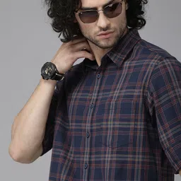 Roadster Men Navy Blue & Red Regular Fit Checked Sustainable Casual Shirt-image-93