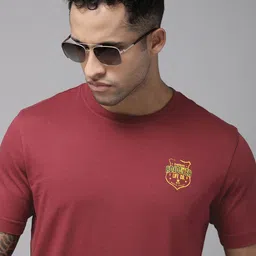 Roadster Men Maroon Typography Printed Pure Cotton T-shirt-image-85