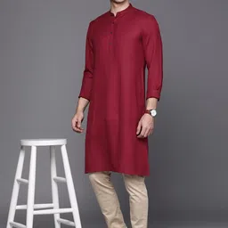 Indo Era Men Maroon Solid Kurta-image-42