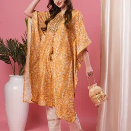 Globus Floral Print Embroidered Yoke Asymmetric Hem Kaftan Kurta-image-5