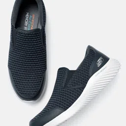 Skechers Men Navy Blue BOUNDER-VERTVILLE Slip-On Sneakers-image-28