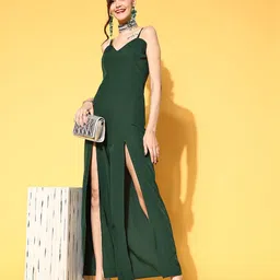 Berrylush Women Green Solid Noughties Spaghetti Jumpsuit-17