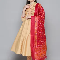 Jompers Women Floral Embroidered Regular Thread Work Kurta with Trousers & With Dupatta-picture-55