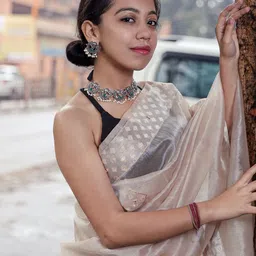 Ozanoo Sliver-Plated Oxidised Elephant Stone Jewellery Set-image-24
