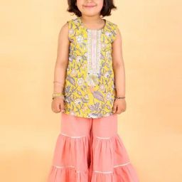 Lil Drama Kids Yellow & Pink Cotton Floral Print Kurta Set-image-80