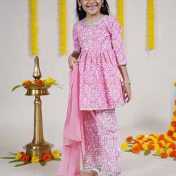 Kiddopanti Girls Pink & White Printed Kurta, Sharara with Dupatta-image-105