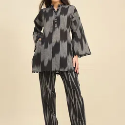 The Kaftan Company Women Printed Night suit-image-37