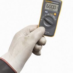 Fluke 101 Digital Multimeter image 5