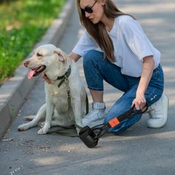 Amazon Basics Folding Jaw Clamp Poop Scooper | Pet Waste Picker | Large image 5