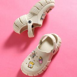 duruky Chinki Clogs image 2