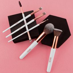 RENEE All In 1 Professional Makeup Brush Set of 6, Premium Easy To Hold & Precise Application For Face, Eyes & Brows | Cruelty Free & Uniquely Designed Super Soft Bristles For Unparalleled Precision image 4