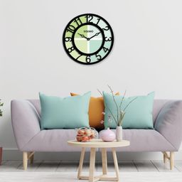 Amazon Brand - Solimo 8-Inch Plastic Wall Clock/Table Clock - Multicolor Dial (Black Frame, Quartz Movement) - Analog image 2