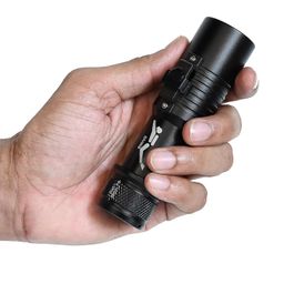 GOR Rechargeable Flashlight Torch 18650 Battery (DIV819-T6) image 3