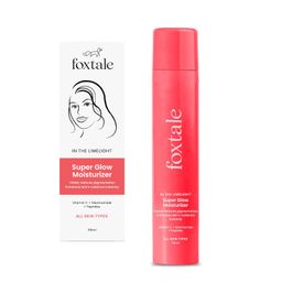 Foxtale Vitamin C Super Glow Moisturizer with Niacinamide & Peptides, Visibly Reduces Pigmentation, Enhances Skins Radiance Instantly, For All Skin Types, Women & Men - 50ml, Cream image 1
