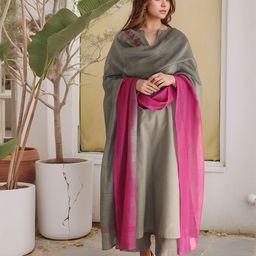 gosriki Women's Rayon Viscose Solid Straight Kurta with Pant & Dupatta image 3