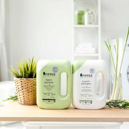PIPPER Standard After Wash Fabric Softener (Fabric Conditioner) Floral 900ML | Hypoallergenic, Quat-Free, Natural Softening from Soy Lecithin & Pineapple Fermented Fluid, Prevents Static (900ml) image 4