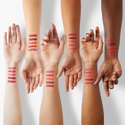 RENEE Fab 5 5-in-1 Lipstick 7.5gm| Five Shades In One| Long Lasting, Matte Finish| Non Drying Formula with Intense Color Payoff| Compact & Easy to Use image 4