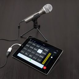 Samson Q2U USB/XLR Dynamic Handheld Microphone Recording and Podcasting Pack (Includes Mic Clip, Desktop Stand, Windscreen and Cables) (Unidirectional, Black) image 2