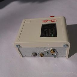 Generic Pressure Switch (Danfoss KP 35) - White, Diaphragm, Automatic, 1 Count image 3