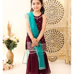 Superminis Georgette Woven Sleeveless Ethnic Foil Motifs Printed Gota lace Embellished Kurta Sharara With Dupatta Set - Wine-image-89